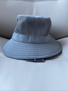 Tilley LMT1 Airflo Bucket Hat — Light Gray